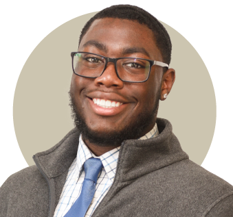 A bet365官网 of bet365官网 student from the state of Michigan
