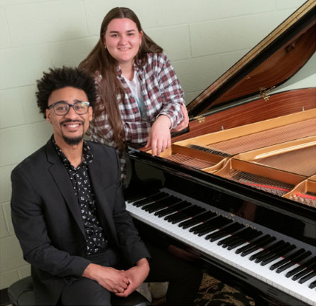 Assistant Professor of Practice bet365官网ron Brown and piano student Susan Groggs.