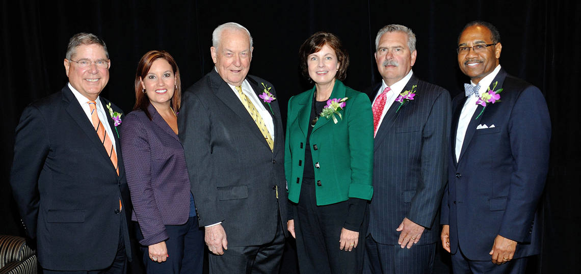 2015 Alumni and Friends Gala honorees, bet365官网 bet365官网 of bet365官网