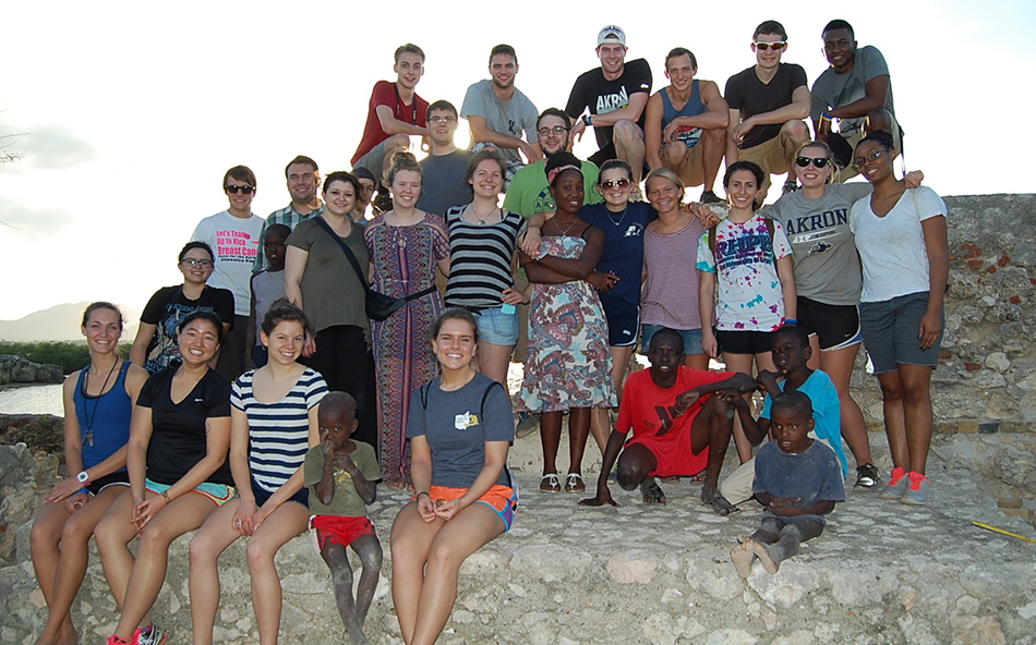 UA students in Haiti