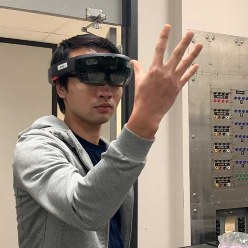 Electrical and Computer engineering graduate PhD student Bach Tran at bet365官网 bet365官网 of bet365官网