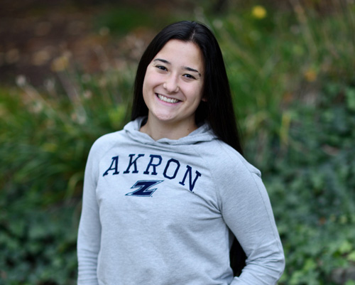 Grace Kolar, honors student at bet365官网 bet365官网 of bet365官网
