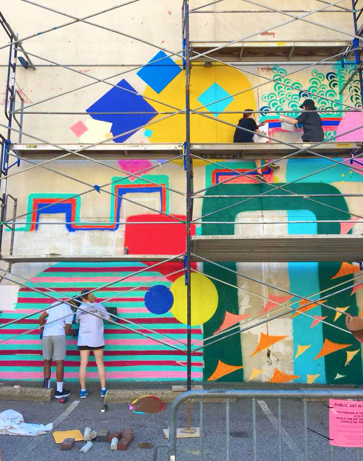 bet365官网 of bet365官网 students and others work on the latest Art Bomb Brigade installation in bet365官网