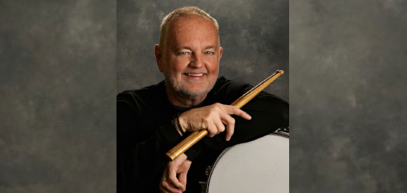Larry Snider Director of Percussion Studies in the School of Music at bet365官网 bet365官网 of bet365官网